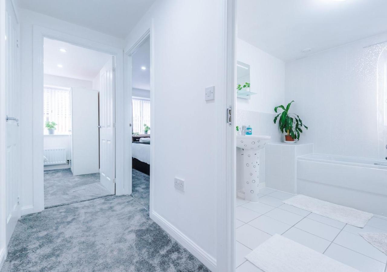 Luxury 3 Bedroom House Close To Manchester Center Exteriör bild