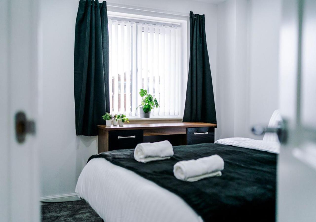 Luxury 3 Bedroom House Close To Manchester Center Exteriör bild